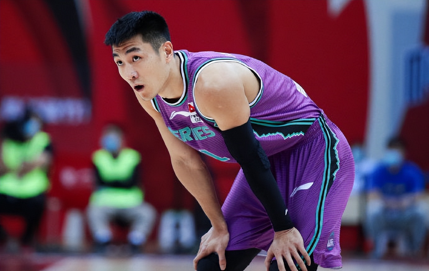 山东男篮首胜高诗岩怒吼庆祝,cba山东西王高诗岩原来是哪个队的