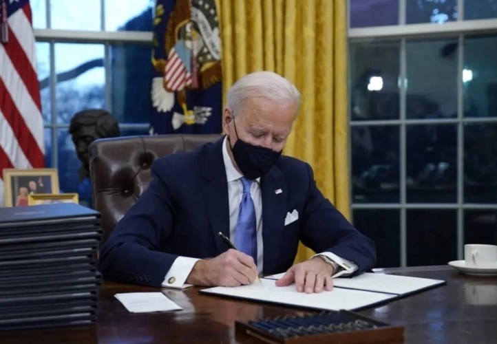 美国对乌军援再升级,美军援乌军