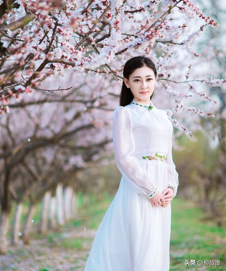 教你9个超实用的拍照显瘦的技巧,拍照显瘦的5个摄影技巧