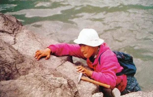 范冰冰李小璐李晨,李小璐和范冰冰李晨