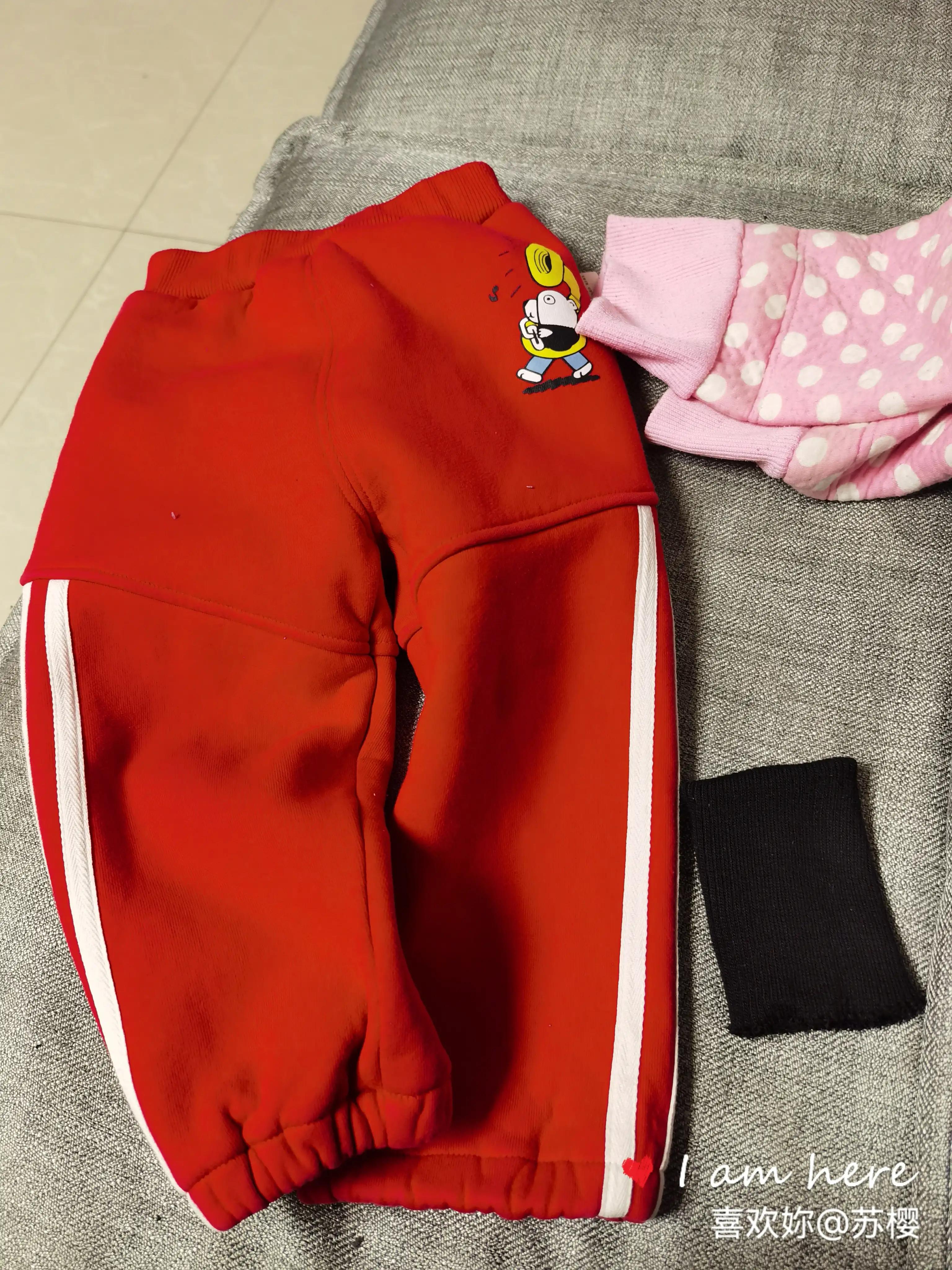 儿童束腿裤子长了怎么变短,冬天给小孩快速穿裤子的妙招