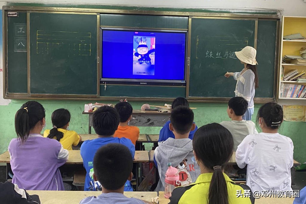 邓州市白牛镇中心小学,南召县中小学课后延时服务