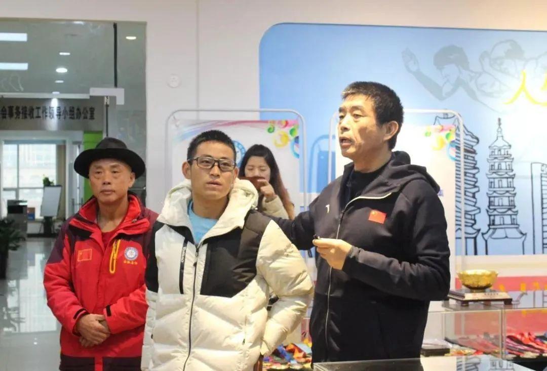 中国超马纪录保持者梁晶:被日本冠军称为英雄,31岁在赛场上遇难