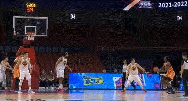 被吹罚球算出手吗,被犯规了然后上篮算得分吗