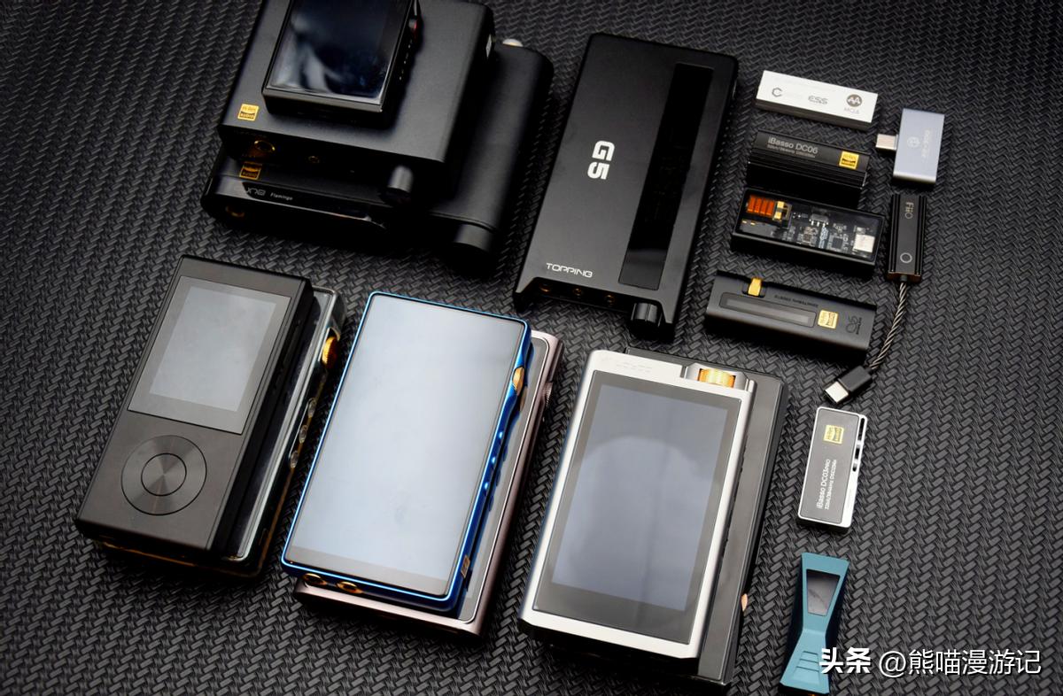 登场就是流行人声声价比王炸牌？光年星城5一圈两铁HiFi耳机评测