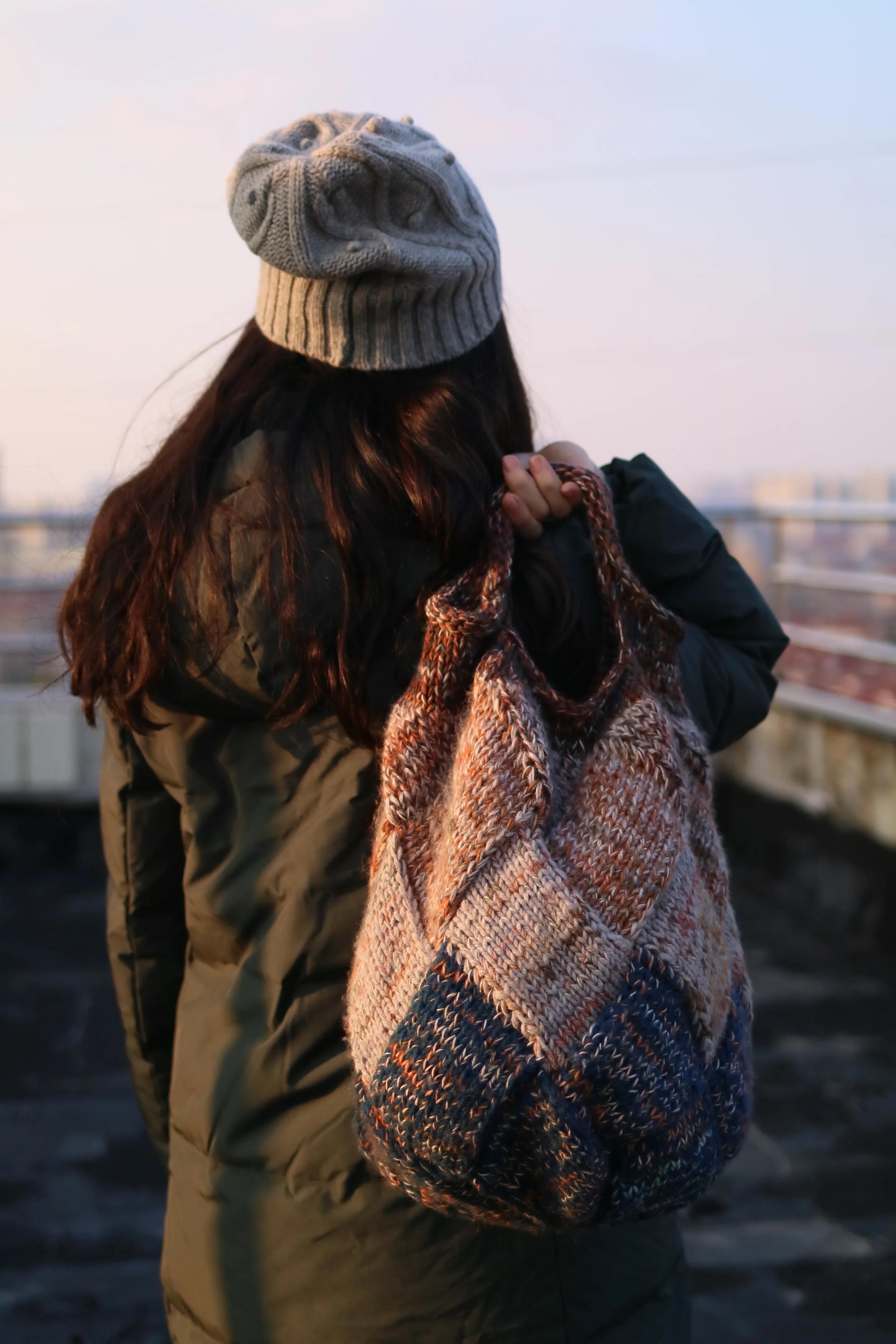 手工包包怎样才有立体感,手工包包有弹力