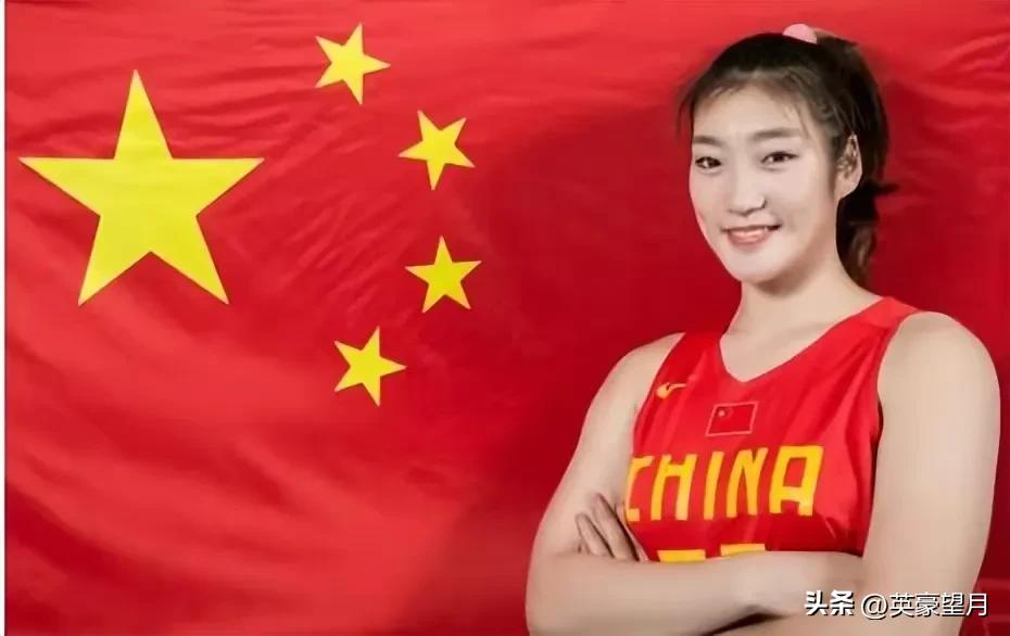 篮球梦李梦空降贵州活动,李梦篮球呐喊