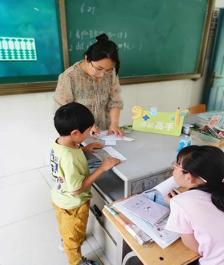四季园小学怎么样,四季园小学十岁成长礼