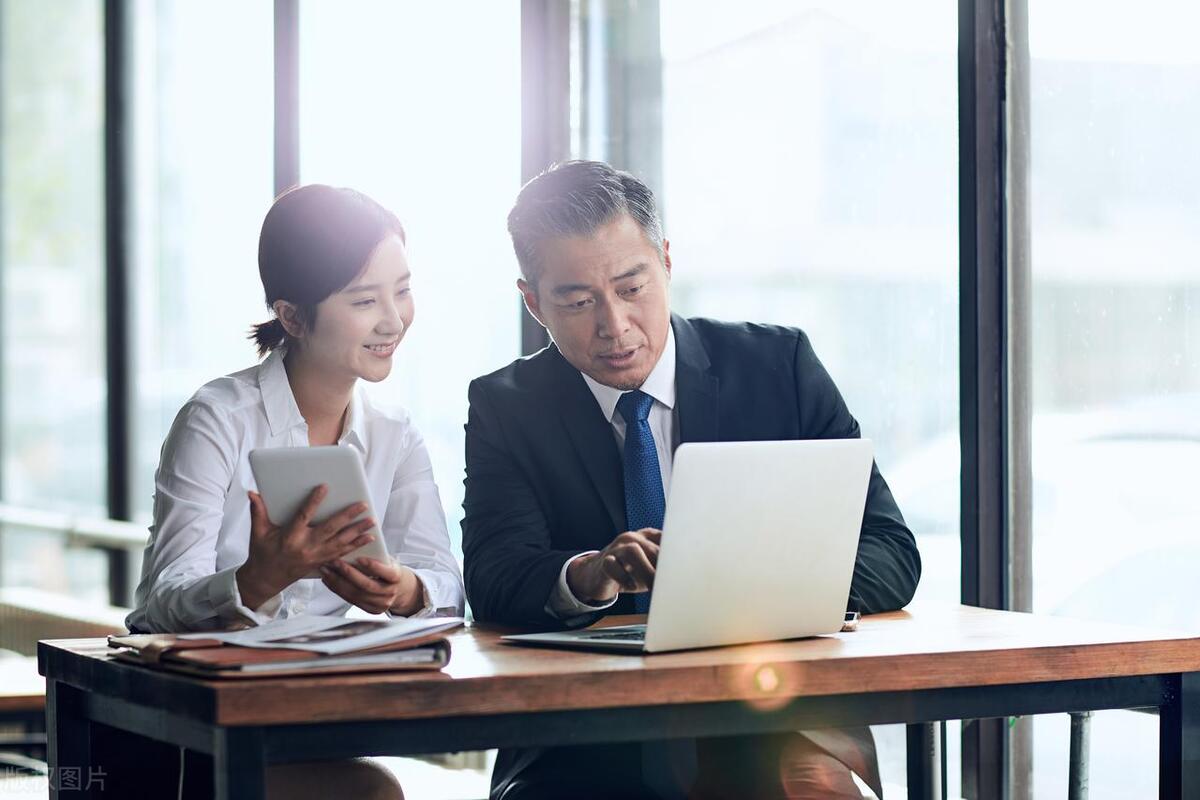 毕业生怎么快速进入职场,应届毕业生如何走好职场第一步