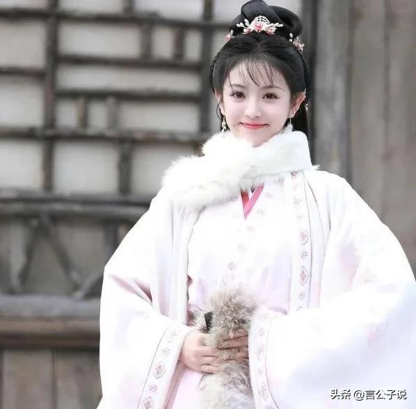明明同一位女演员，绝色美人和普女就在一线之间，造型太重要了