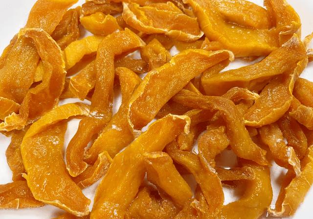 秋天吃花生板栗不如吃它天然黄体酮一次买50斤，晒干比新鲜更好吃