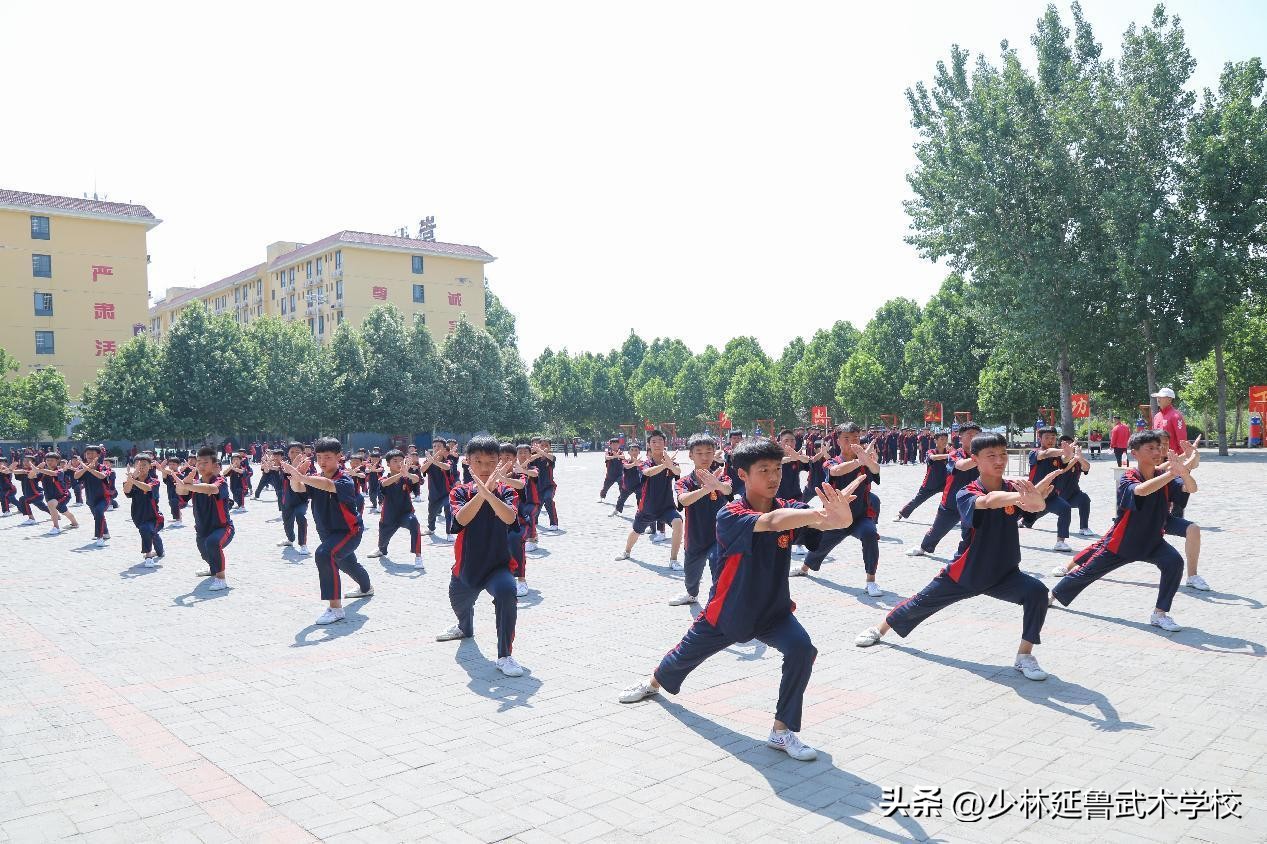 如果怎么努力都得不到那就放弃吧,努力就是为了有更好的选择