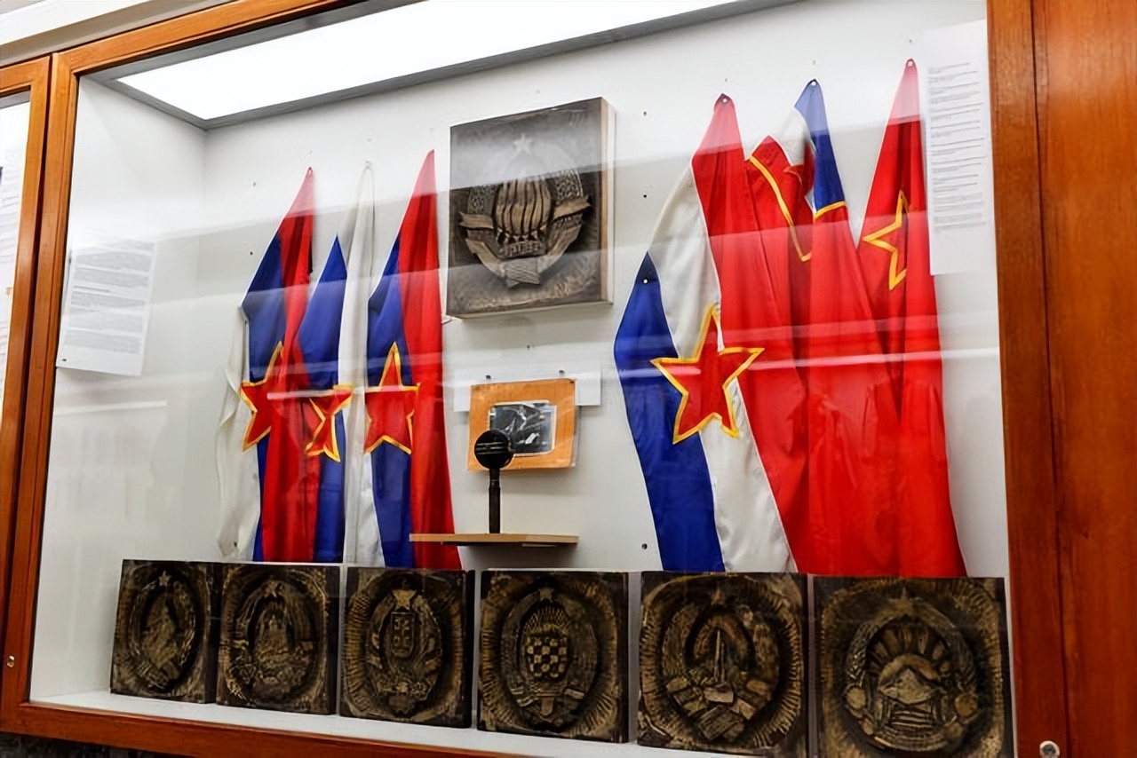 科索沃战争种族屠杀死了多少人,种族屠杀