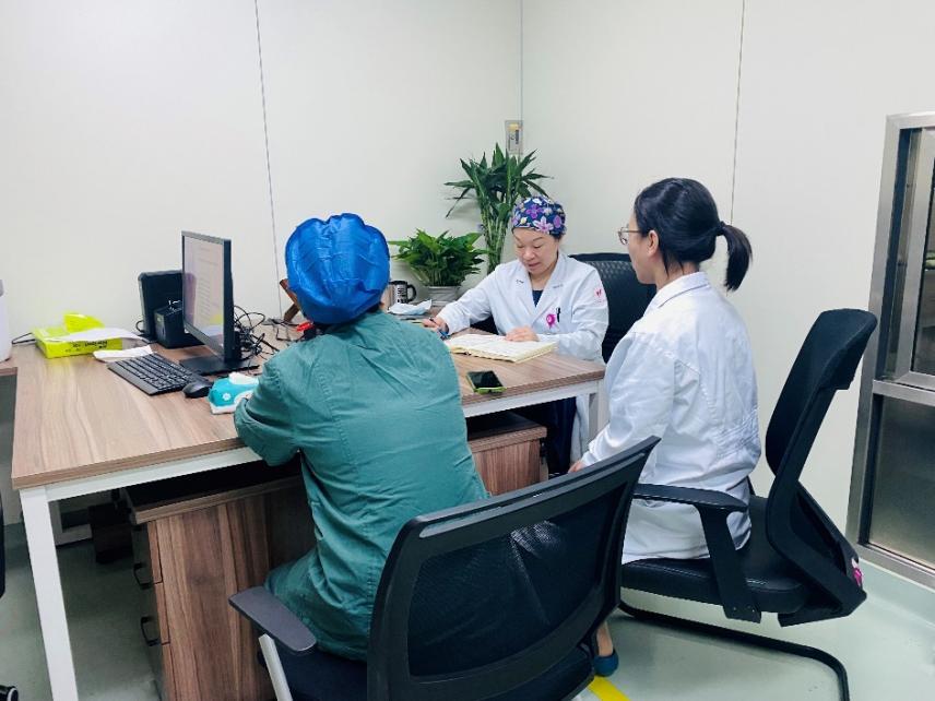 【科普】HPV阳性会变宫颈癌吗？医生用“放大镜”查病变