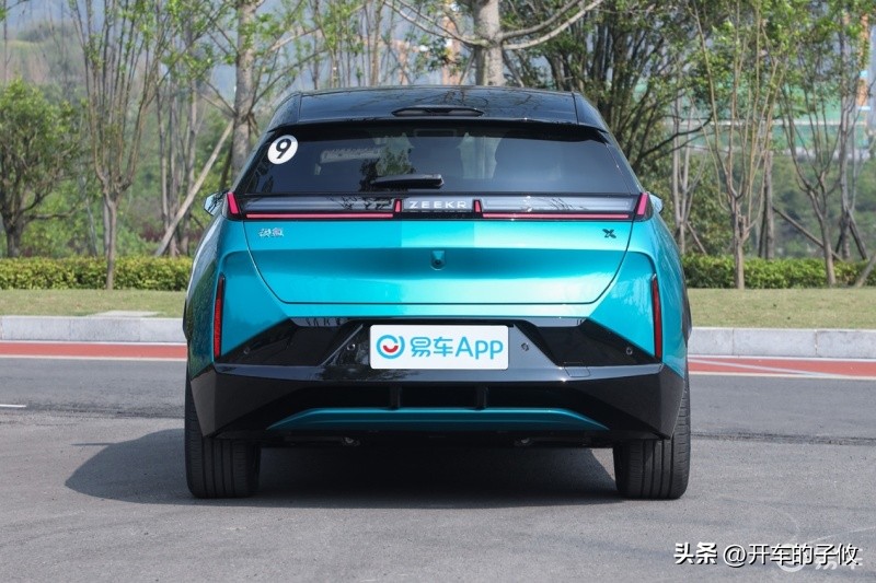 上海车展极氪zeekrx落地价,极氪zeekrx试驾车