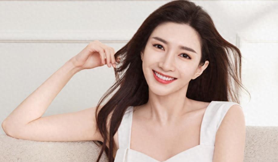 女朋友总是耍脾气？学会这三个小坏招，就能让她乖乖听话