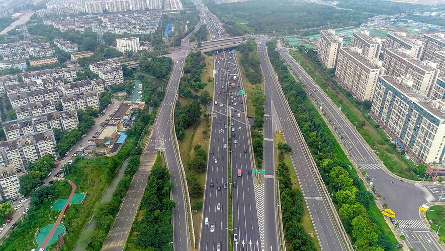 城乡一体化城乡消费差距研究背景,新型城镇化对城乡收入差距