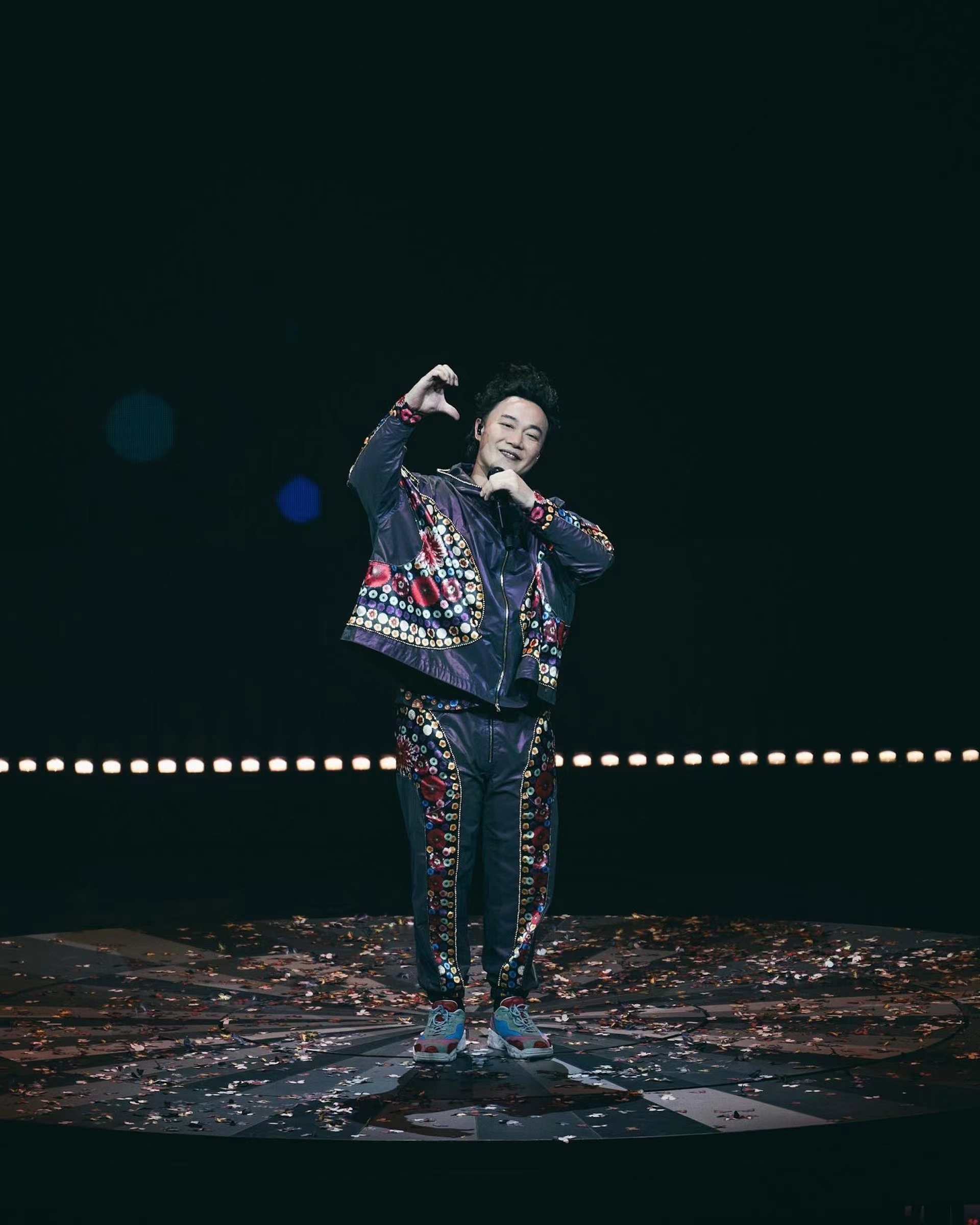 陈奕迅演唱会被叫停的原因,陈奕迅演唱会被叫停啥问题