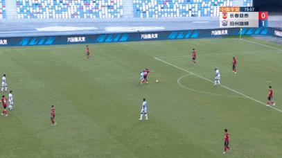 中超泰山击败河北队复盘,海港vs泰山费莱尼逃过红牌