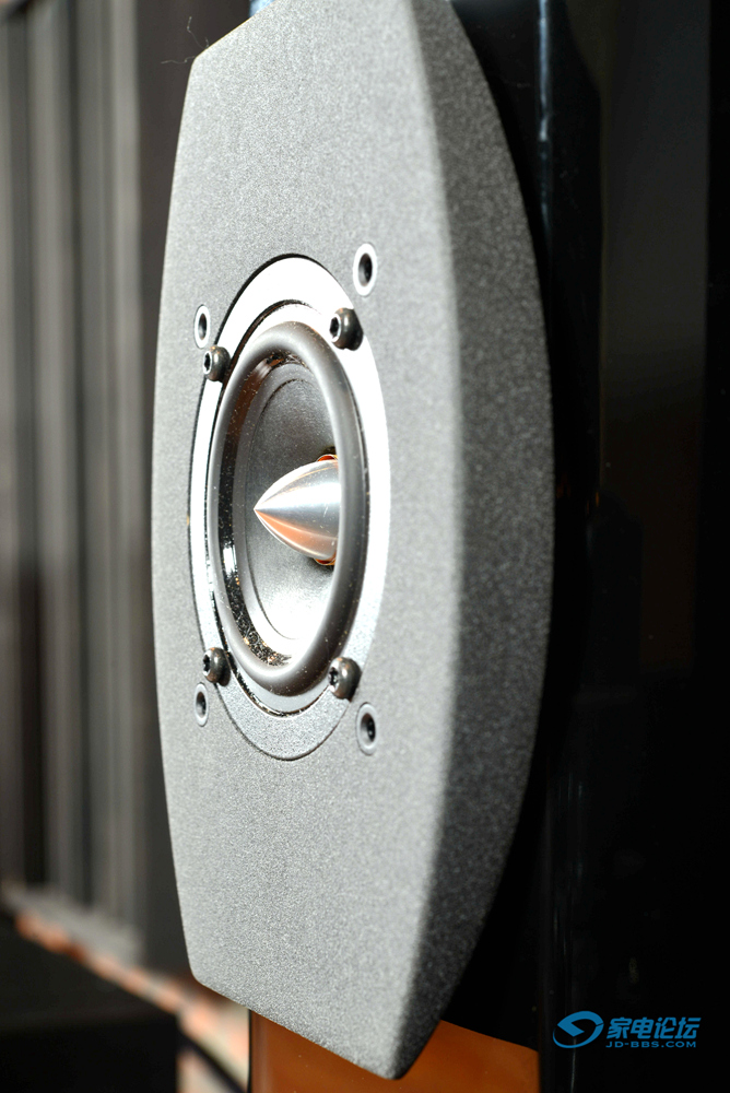 另类点音源发烧友的福音:德国AUDIUMComp5.2有源音箱