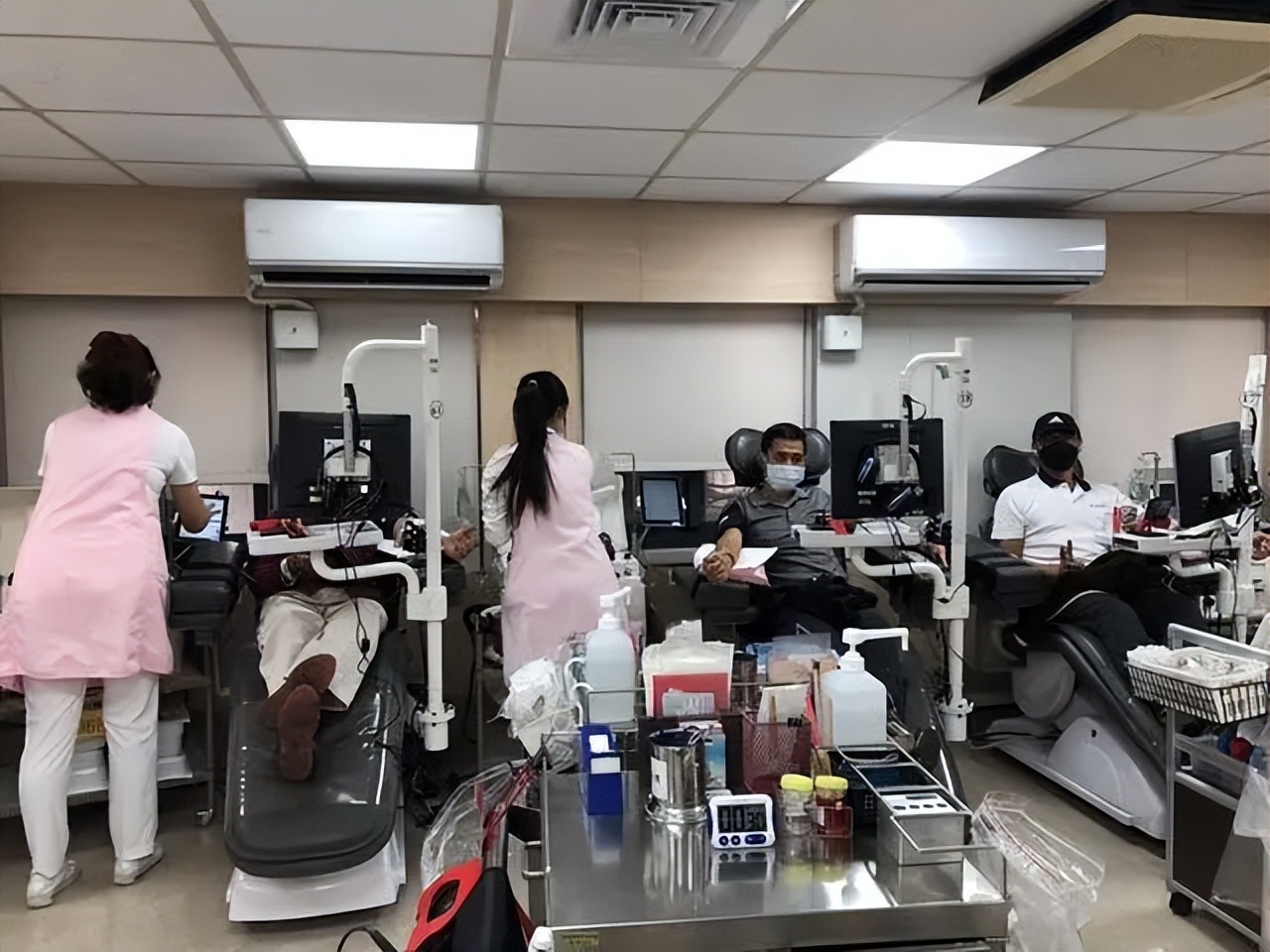 250cc血换30枚蛋！台湾省缺蛋让民众崩溃，大陆为啥没有缺蛋荒？