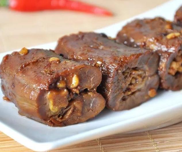 周黑鸭老板周富裕的人生,周黑鸭富二代