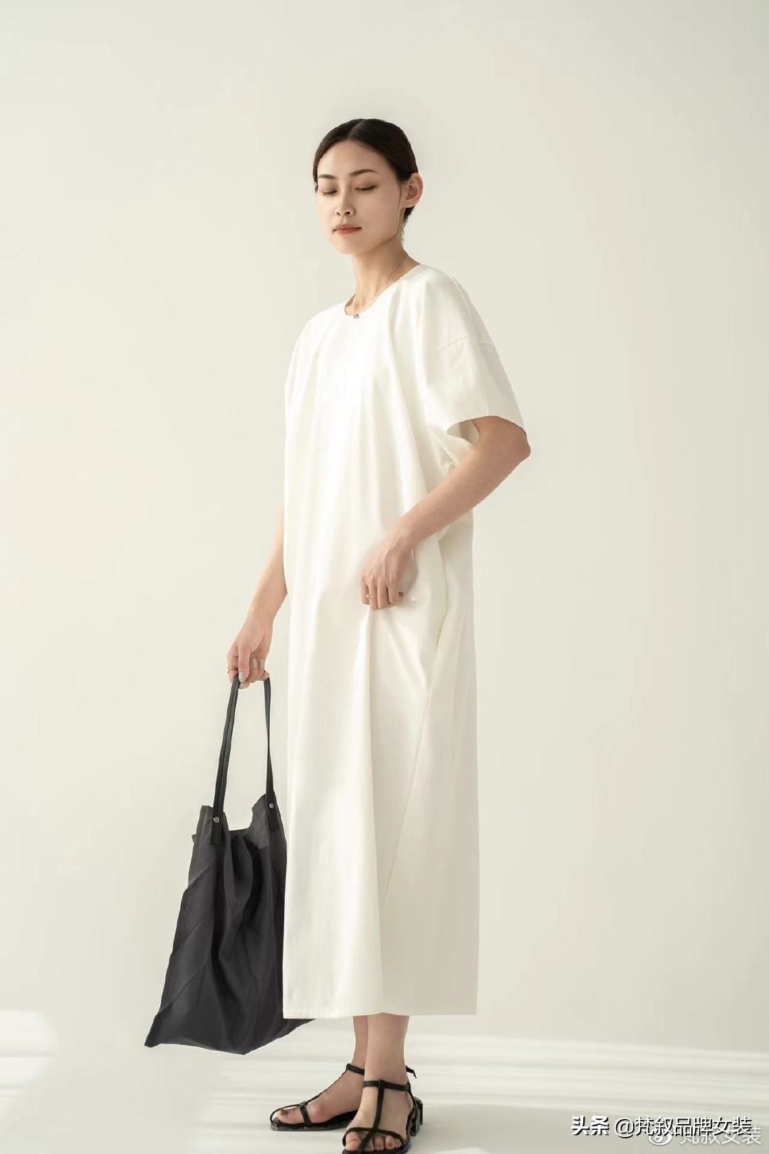 梵叙女装卫衣,阜新梵叙品牌女装集合店