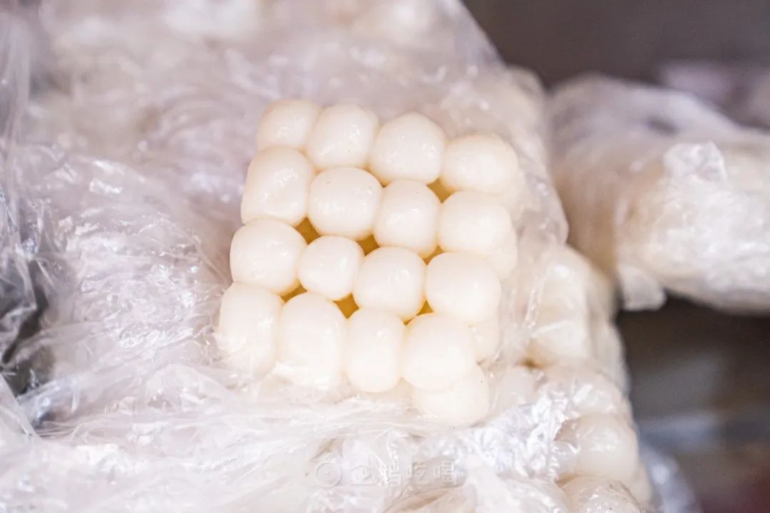 辣到落泪也舍不得停嘴的宝藏城市，不是长沙成都重庆