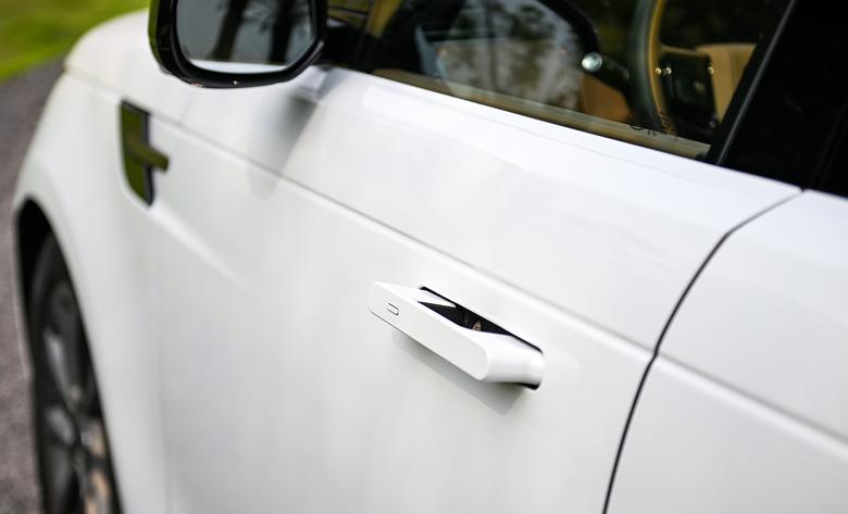 18年老款路虎揽胜运动版驾驶体验,路虎2023款揽胜试驾