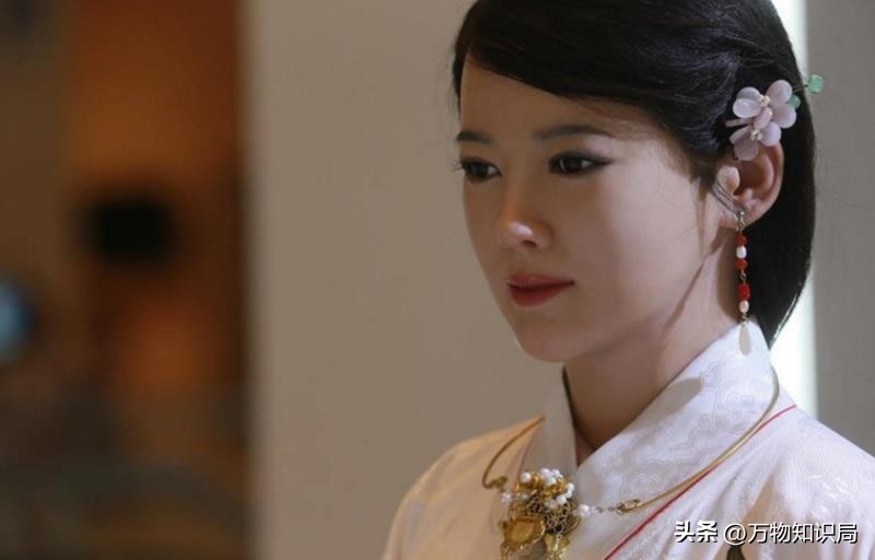 日本仿真机器人索菲亚,日本造出机器人老婆