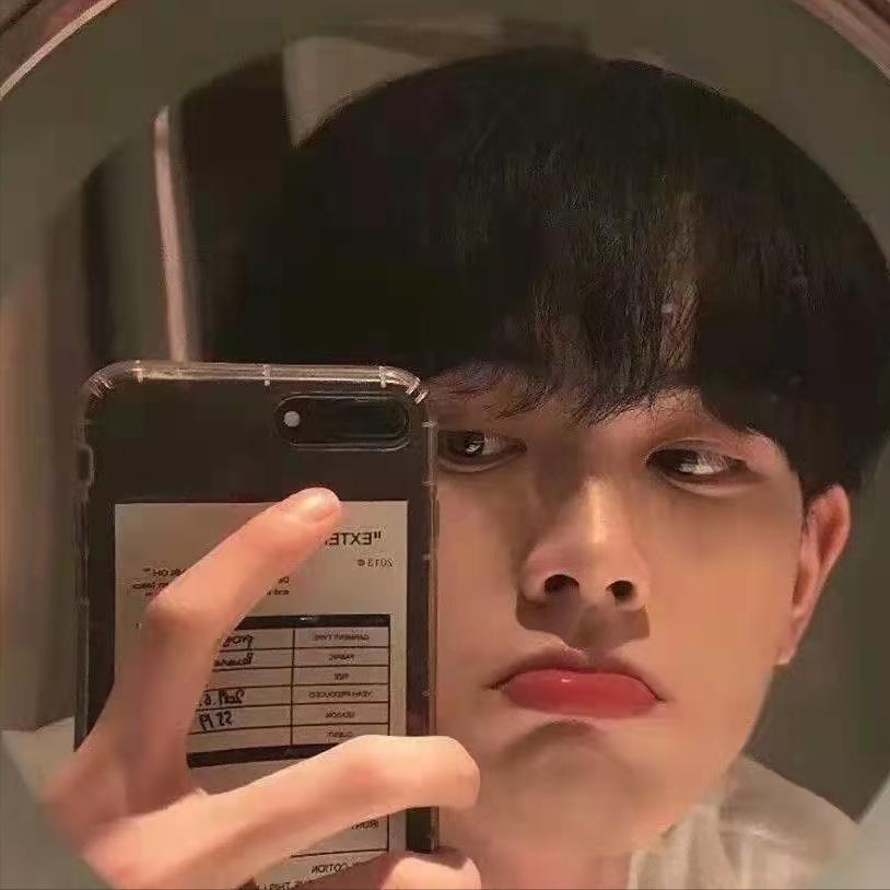 甜甜的恋爱故事校园,甜甜的恋爱短故事