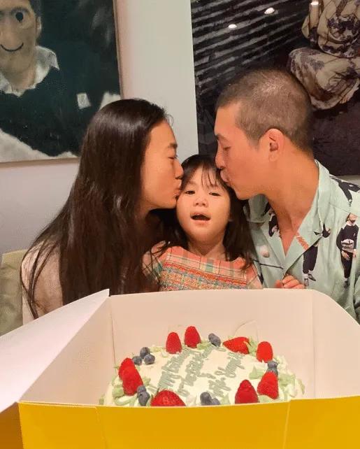 吴彦祖和陈冠希发际线,陈冠希发际线多少厘米