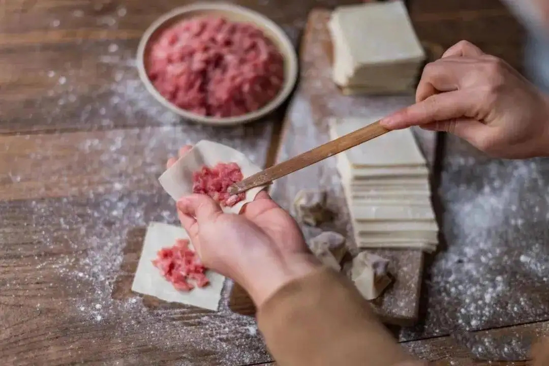 吃遍苏杭不如它，浙江这座温泉名城才是真正的吃货天堂