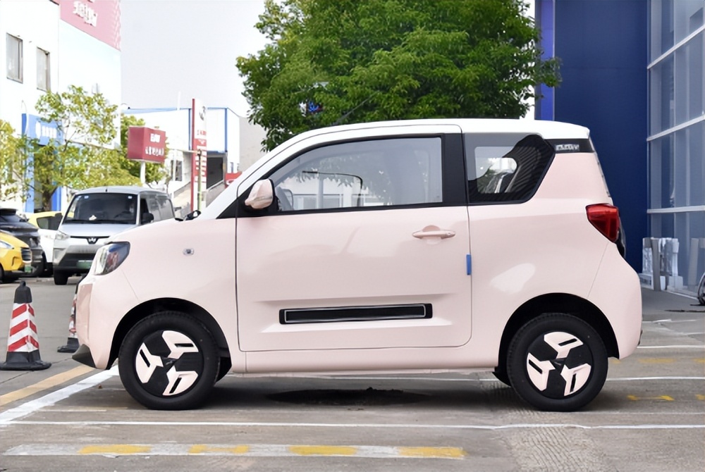 ​迎接合规新“钱途”,BAW新能源0首付购车,赚钱才是王道!