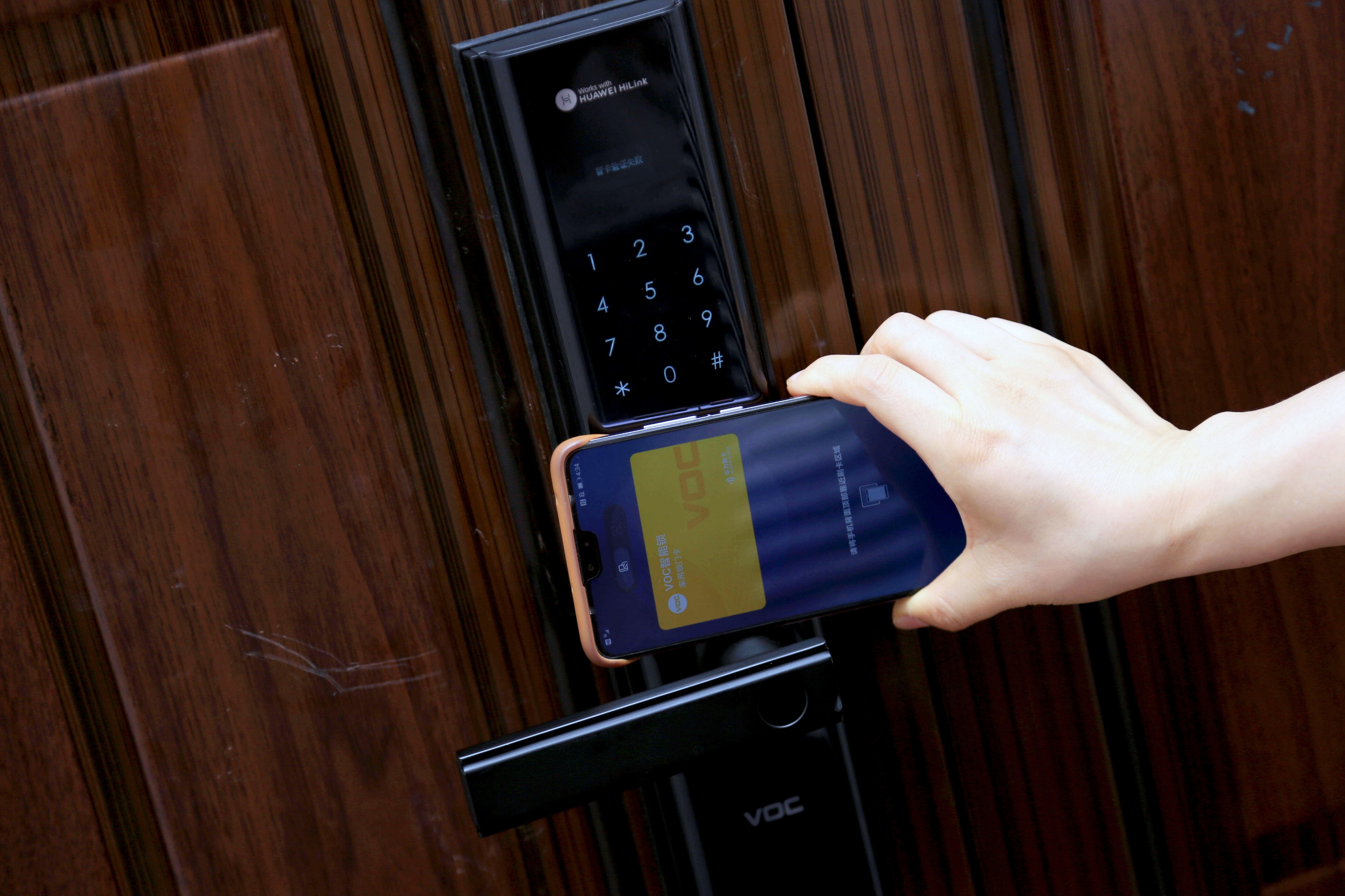 要装智能锁一定要这么选,教您如何选择智能锁不踩坑