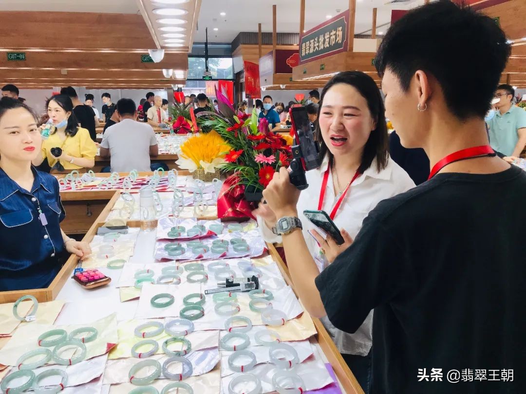 平洲卖场直播,平洲益众珠宝玉器大楼开业