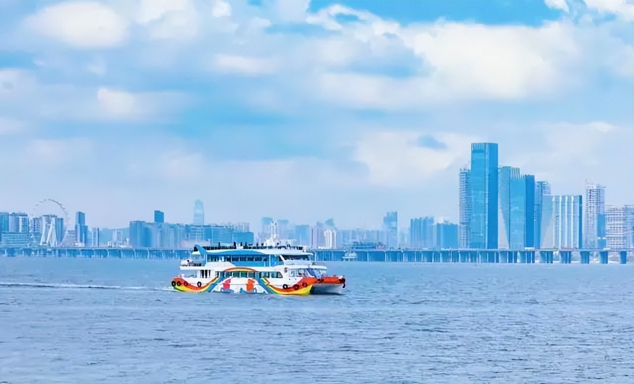 上了深圳职业技术学院有什么好处,选深圳职业技术学院真的很好吗