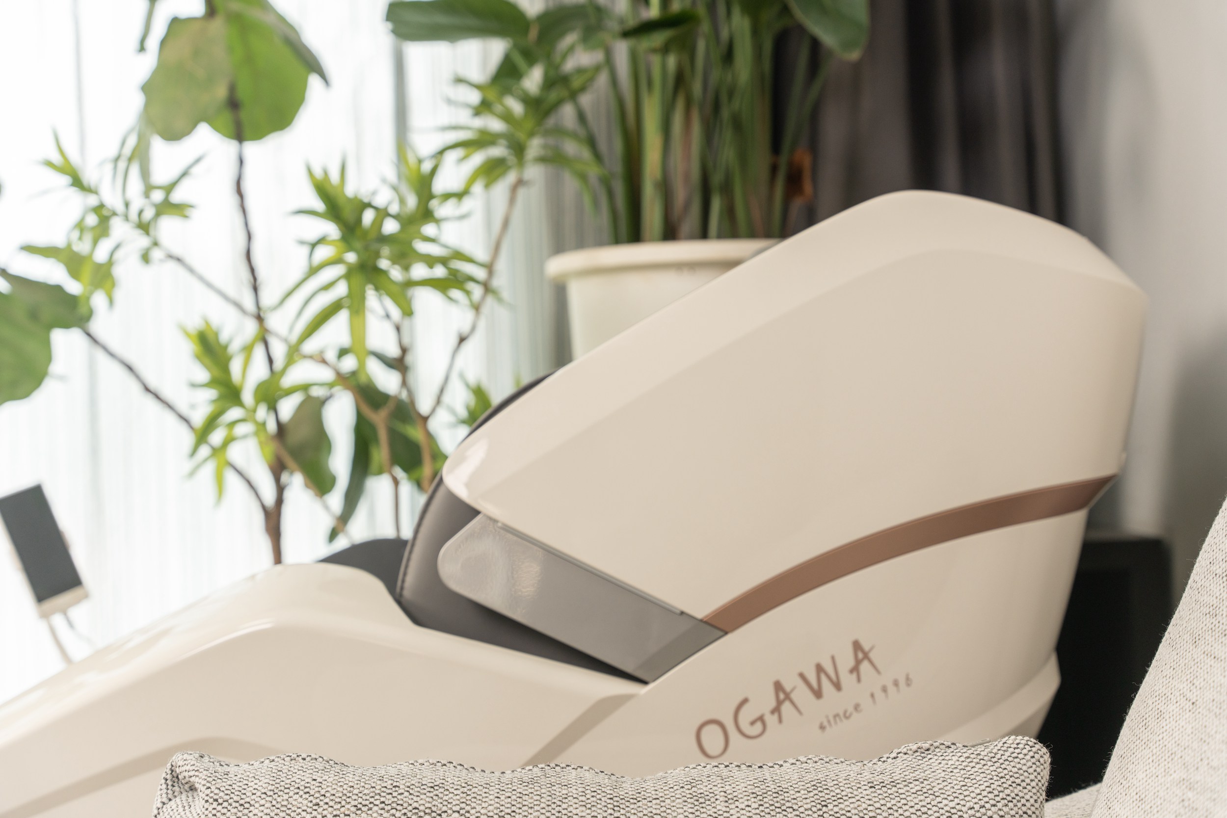 别省了，对自己好一点！劫后余生的我拿下了奥佳华按摩椅！