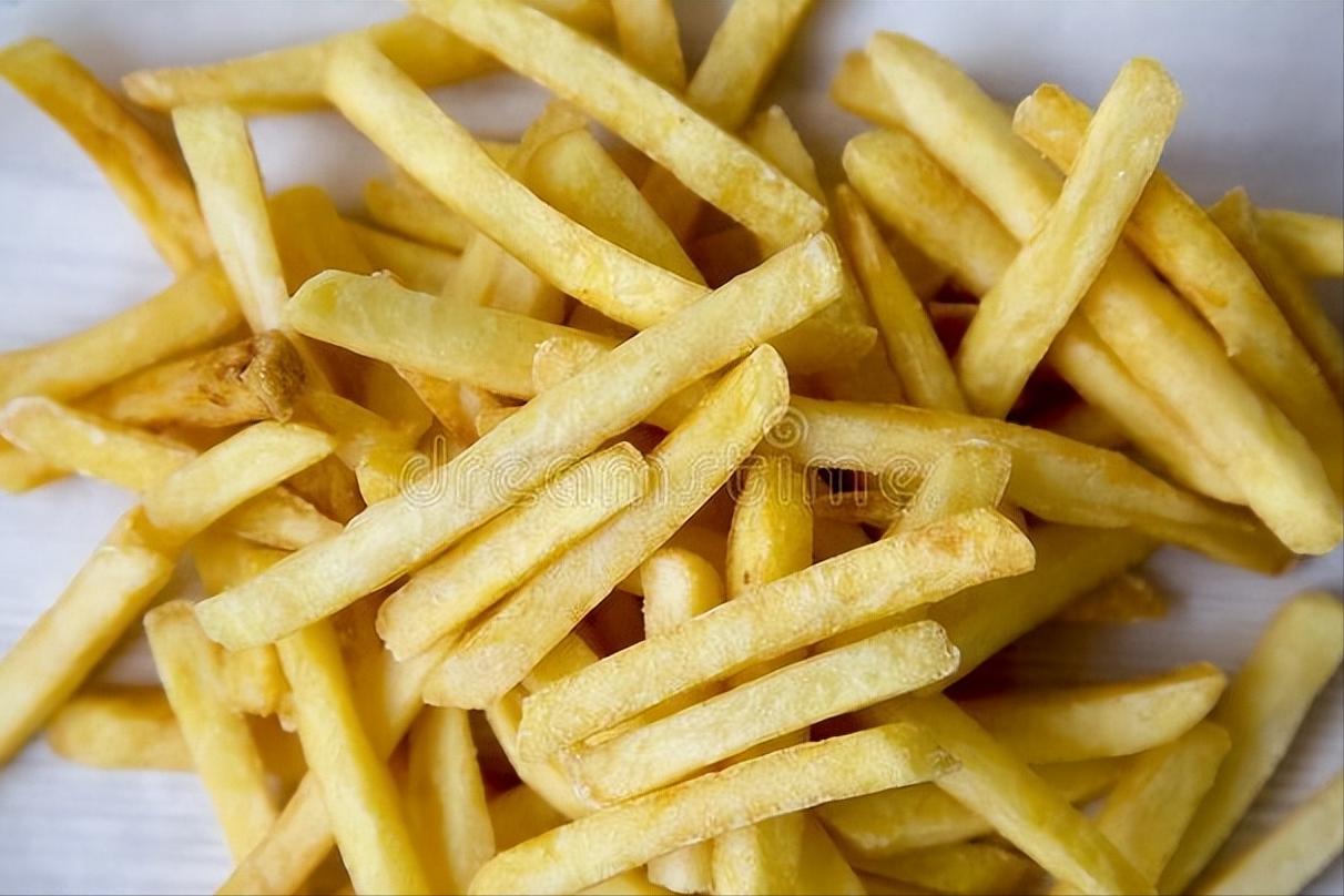 炸的薯条软塌塌的,炸出来的薯条软趴趴的是什么原因