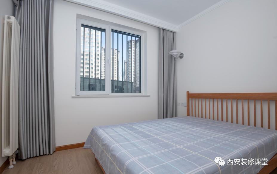 三室二厅简约大白墙原木,135平米大白墙原木风