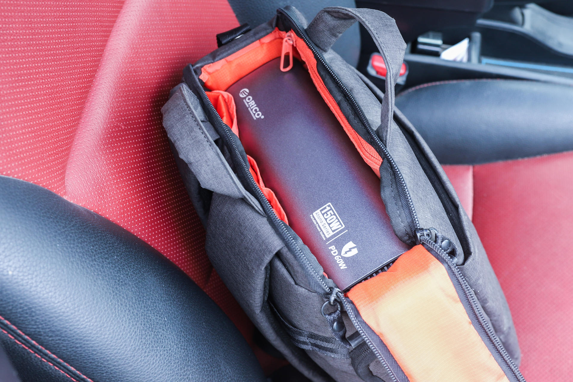 笔记本快充100wpd充电器,户外移动电源大容量65w快充