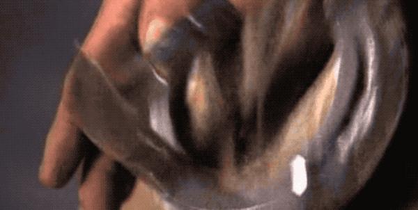 马为什么要钉马蹄铁,给马钉马蹄铁的视频