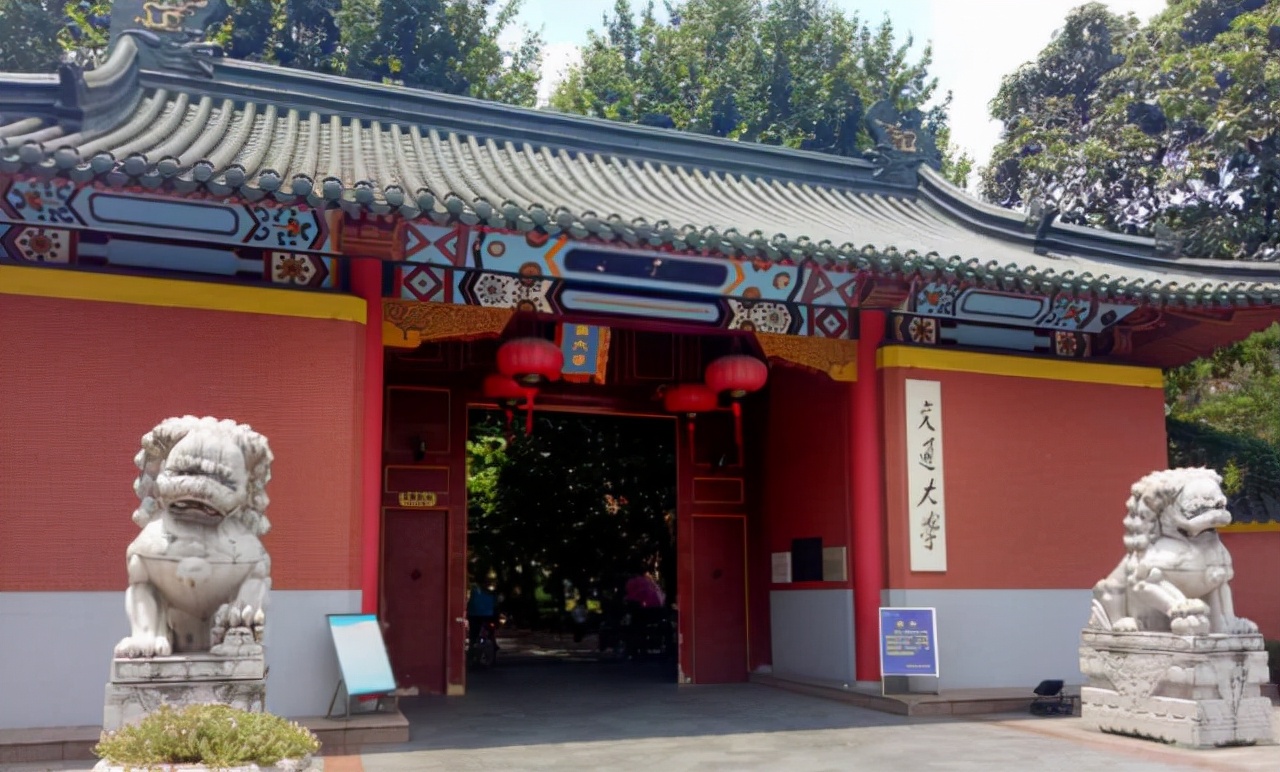 钩沉史话,钩沉往事话当年