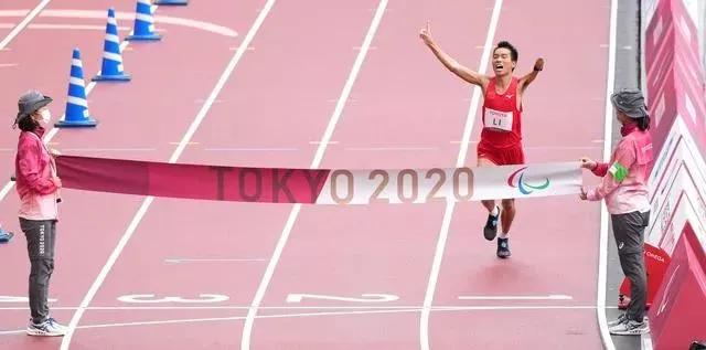 5000米世界纪录12分35秒录像,13岁男子1000米4分40秒