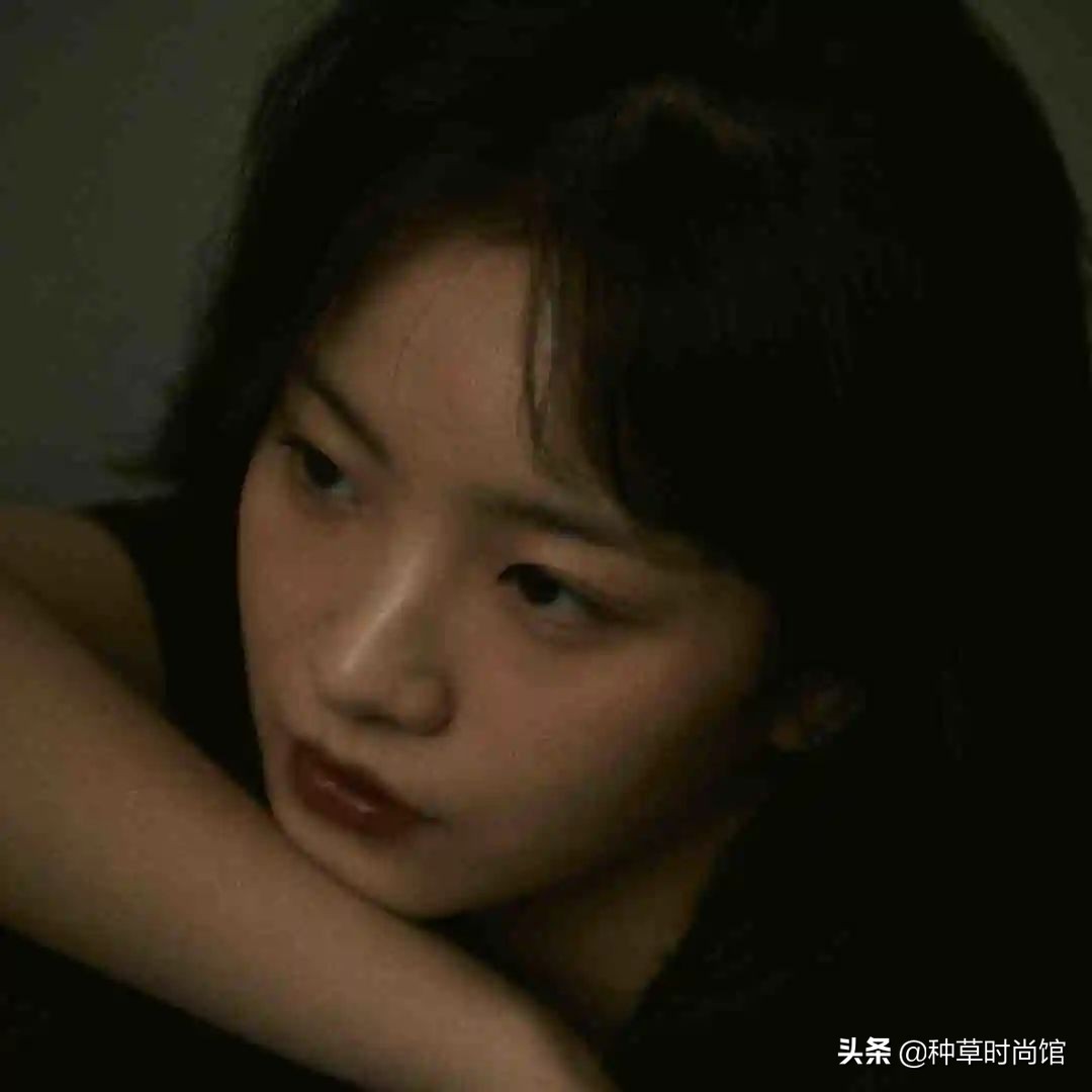 扁平脸淡颜变美思路,苦相女生长相怎么微调