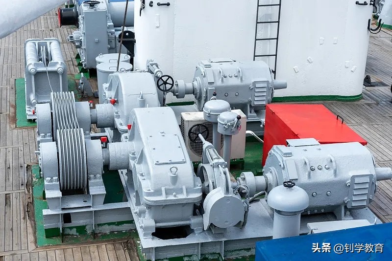 弱视男生专科选什么专业,专科男生选什么专业好