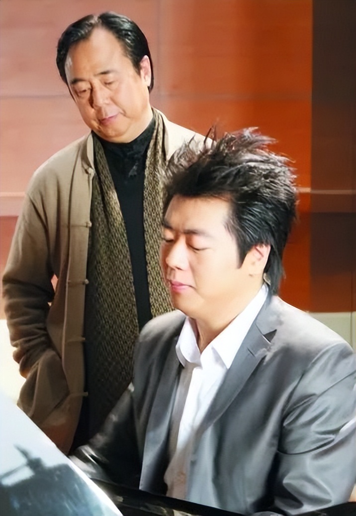 郎朗被骂的经历,郎朗被批评