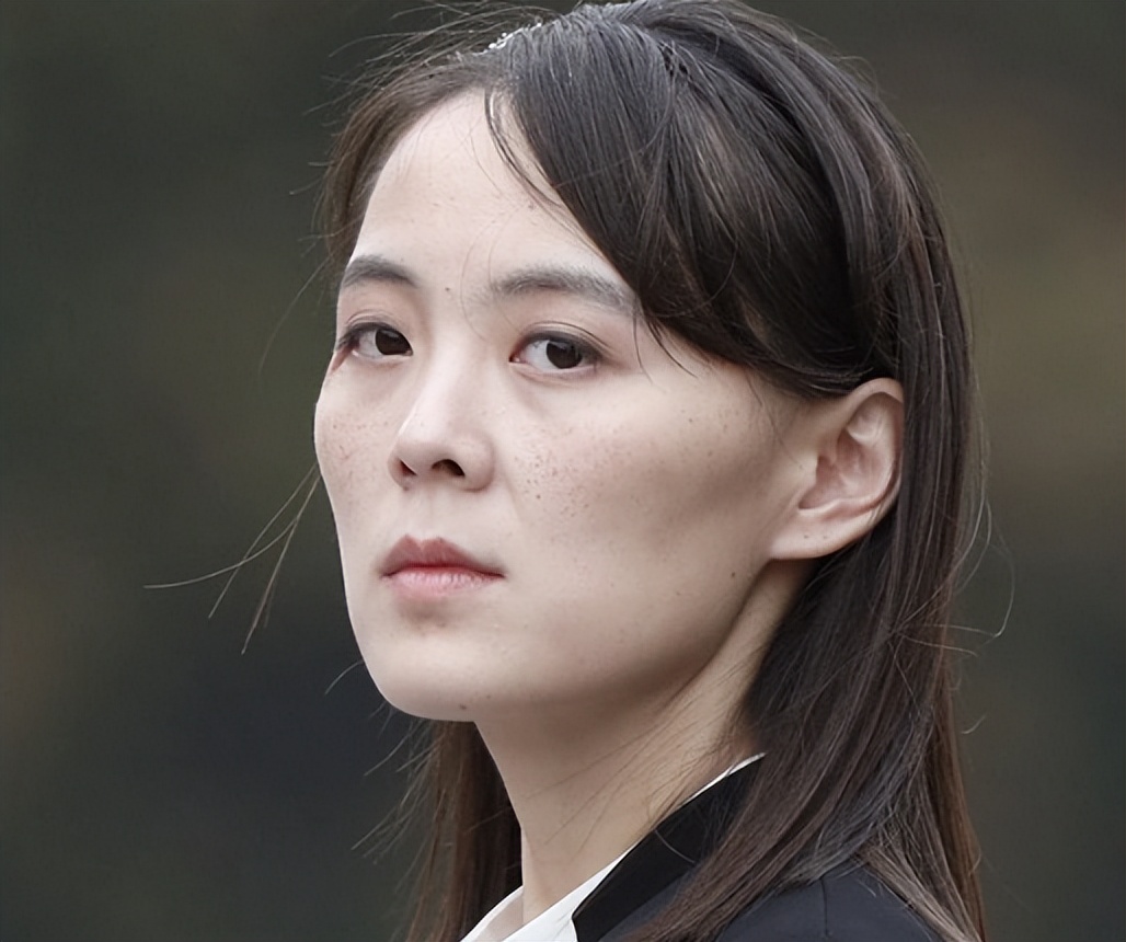 朝鲜第一千金气场,朝鲜第一千金首次亮相