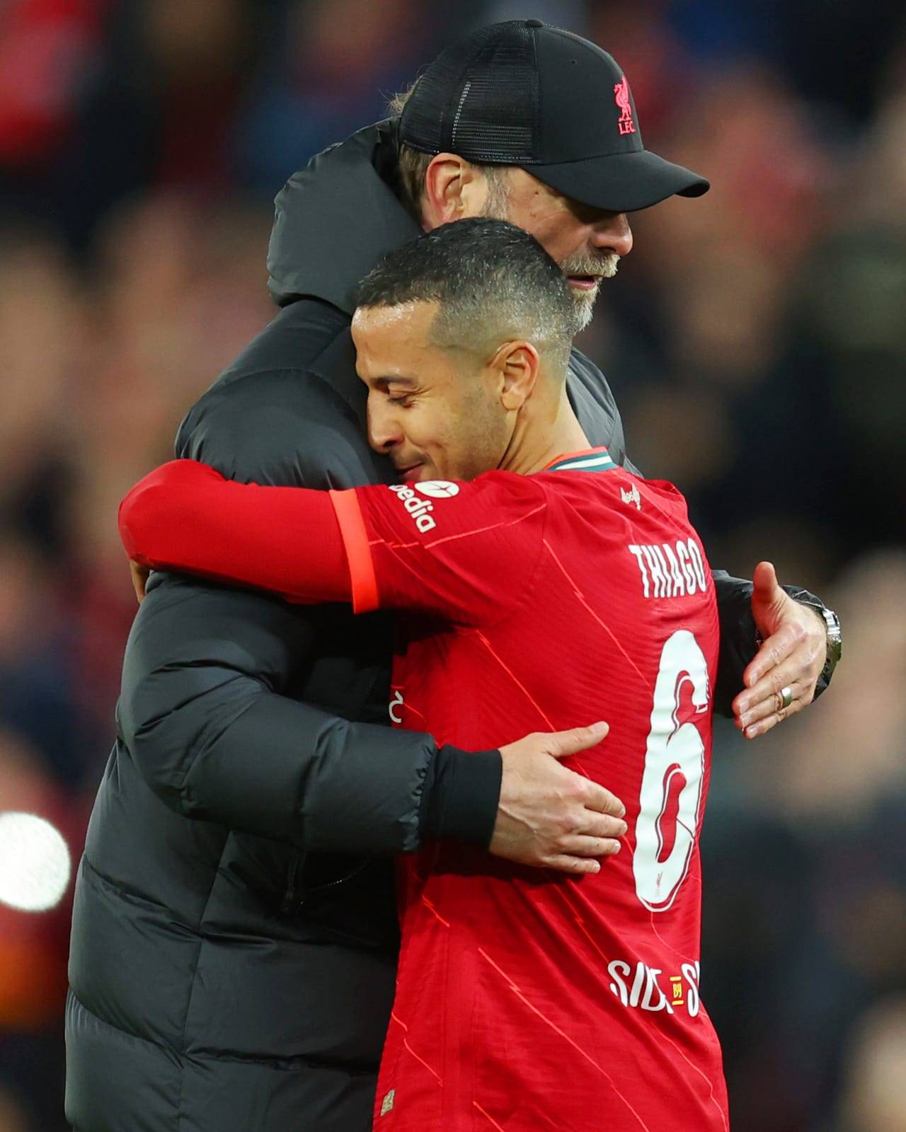 利物浦决赛蒂亚戈,利物浦现役中场球星蒂亚戈号码