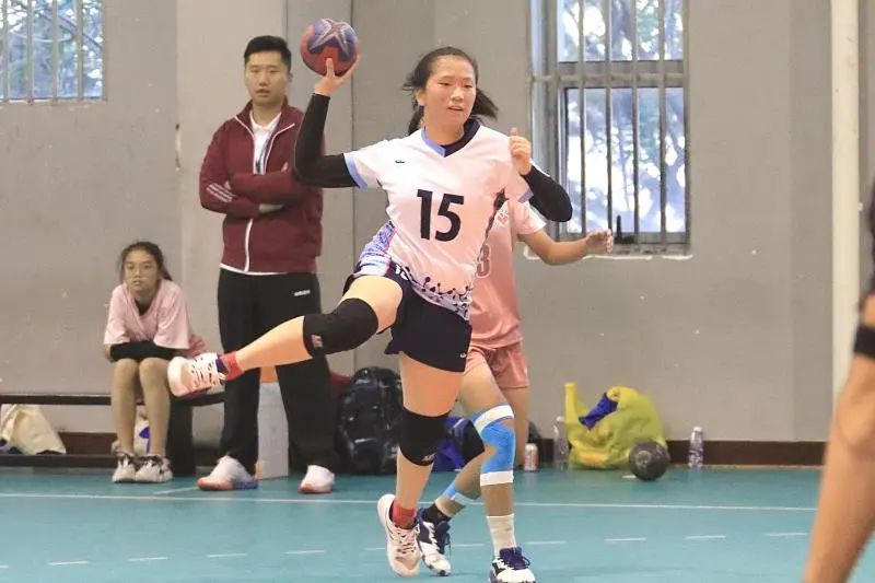 青春飞扬现场表演,市运会赛场上的精彩瞬间